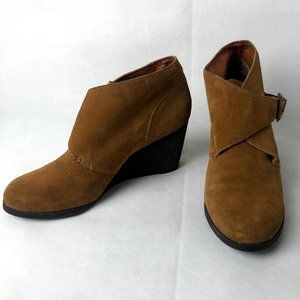 Lucky Brand Suede Booties 7.5